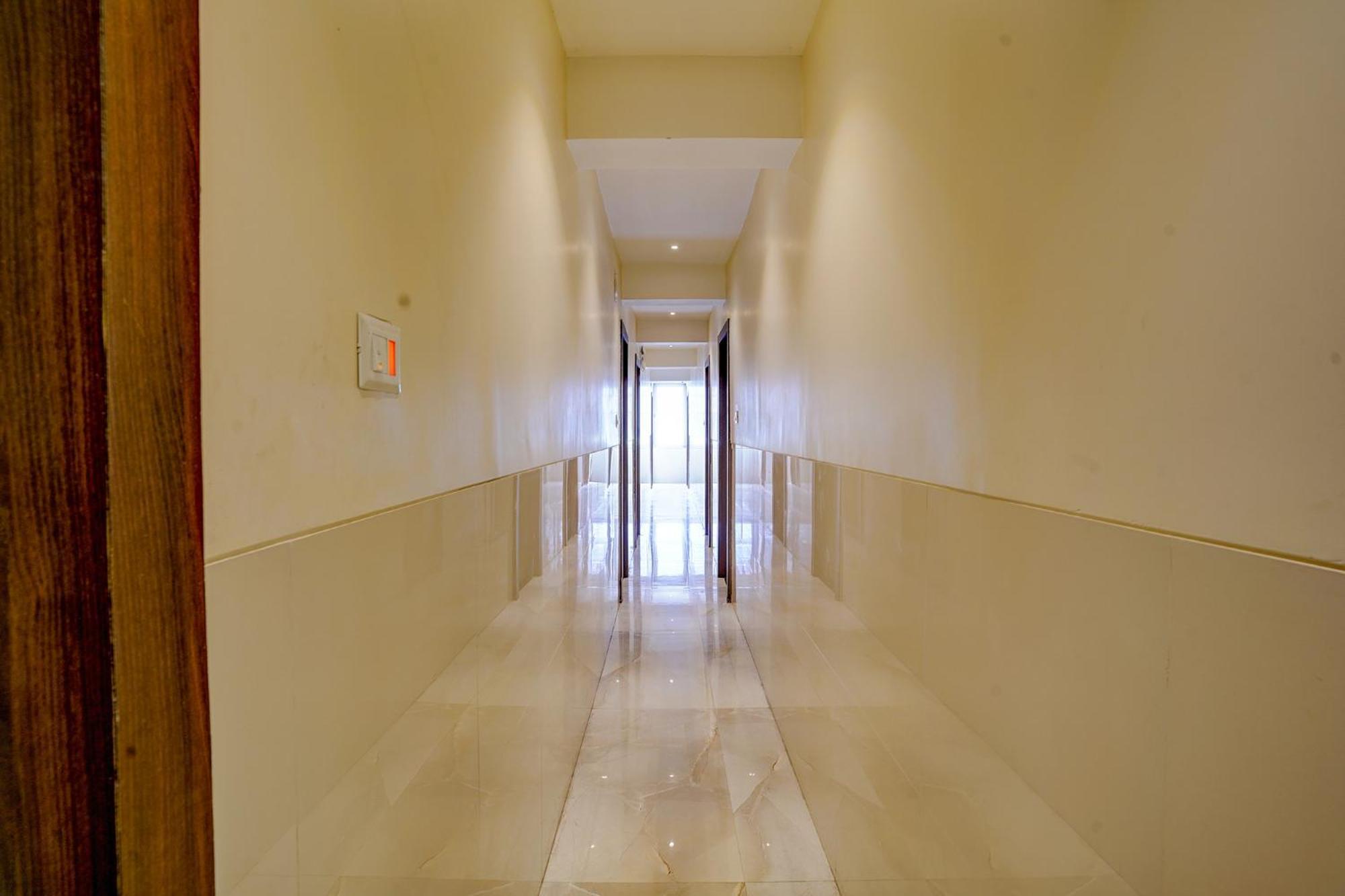 Fabexpress Super 7 Inn - Nr Rabale Station Navi Mumbai Exterior photo